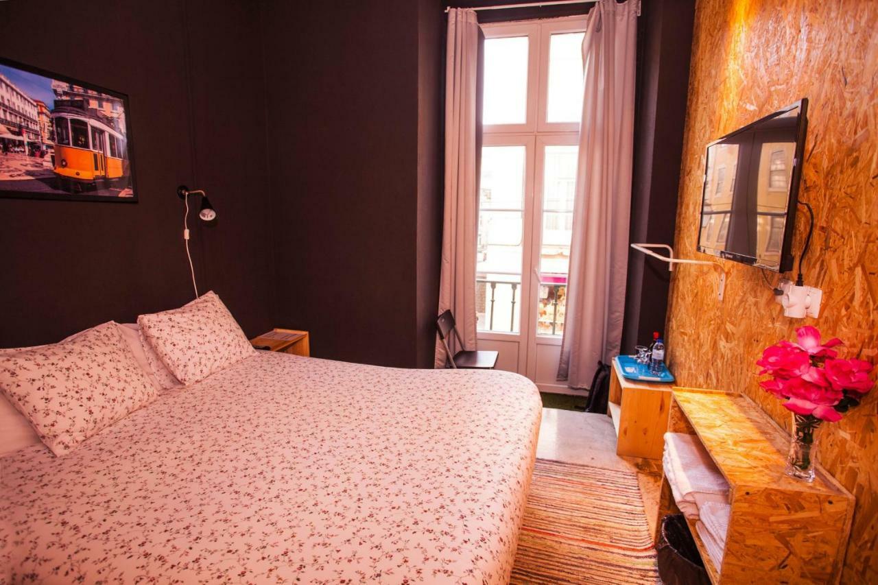 Sky Beds Lisbon Hostel Екстериор снимка