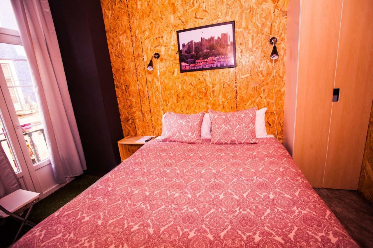 Sky Beds Lisbon Hostel Екстериор снимка